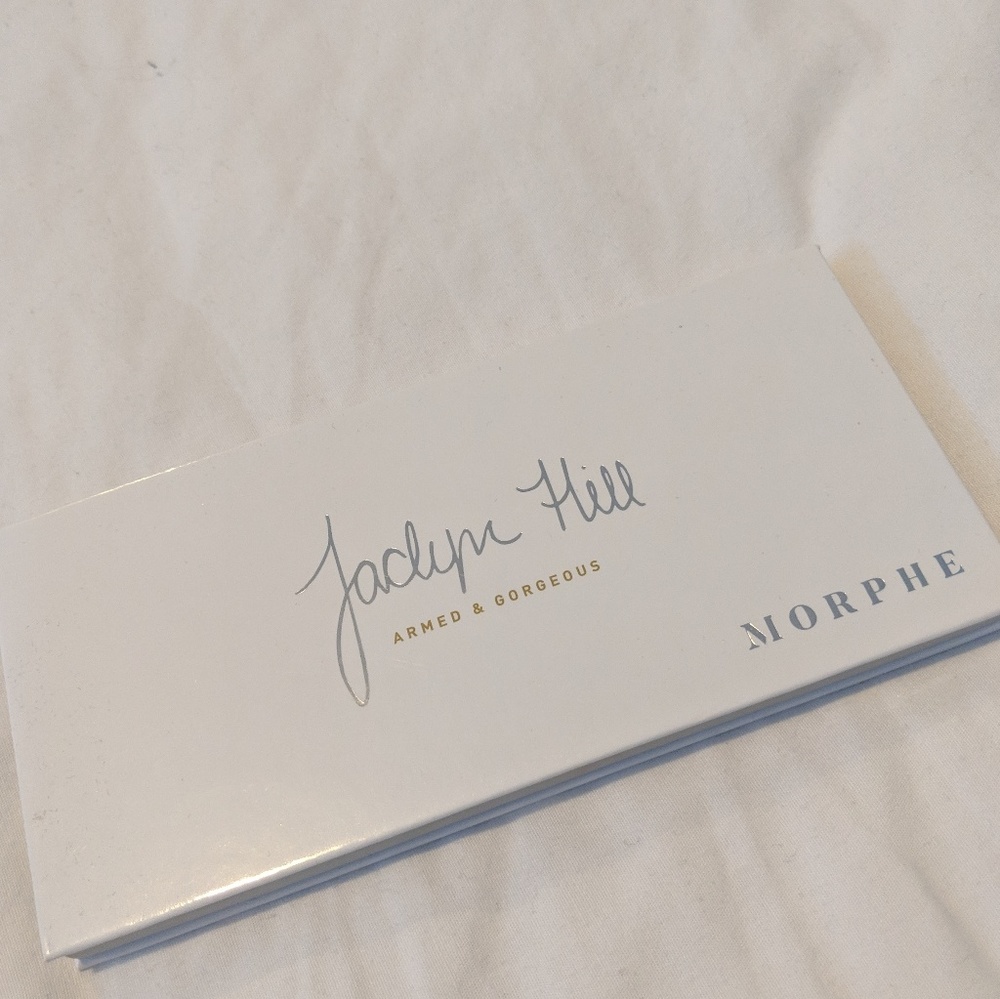 Jaclyn Hill - Armed&Gorgeous